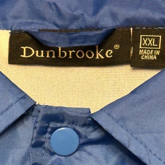 Los Angeles Dodgers Dunbrooke Royal Coach’s Raglan Full-Snap Windbreaker Jacket - Picture 3 of 4